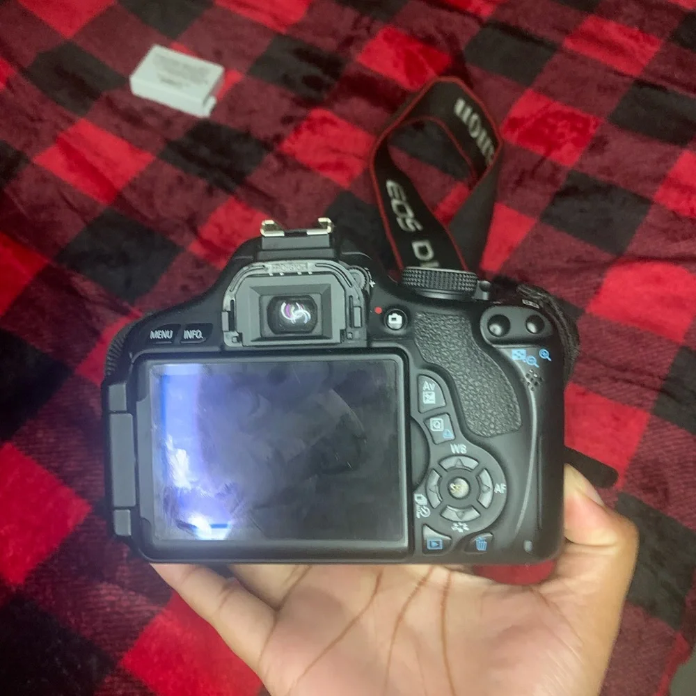 Canon Eos Rebel T3i